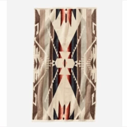 Pendleton Jacquard White Sands Bath Towel