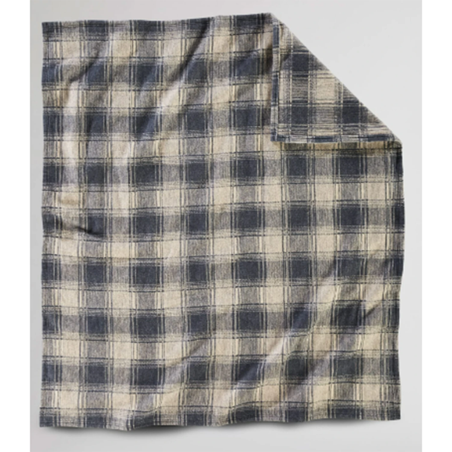 Pendleton Trail Ridge Navy Throw Set - Image 2